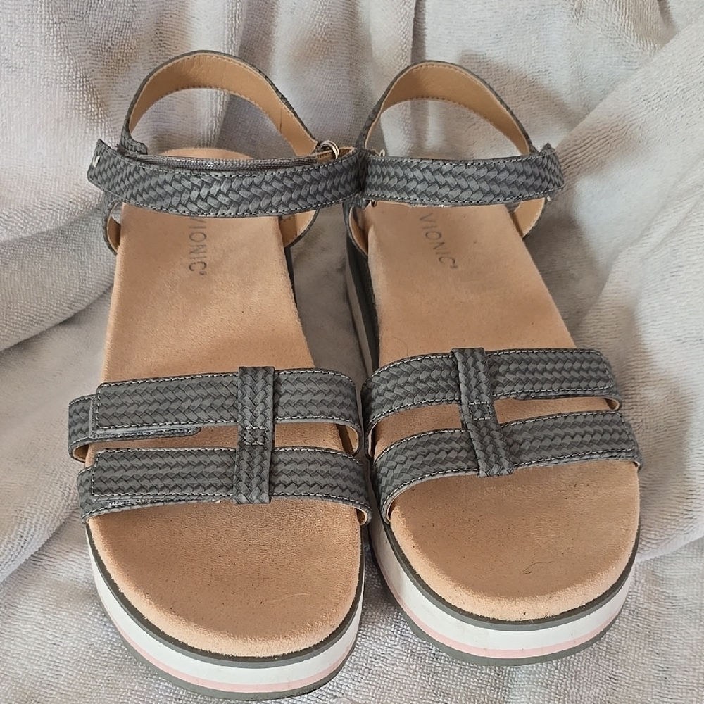 Women's Gray Sandals